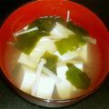 よしよしさん☆'s cooksnap of when they made お豆腐とえのきの優しい味のお吸い物.
