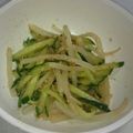 きゃりーぃ's cooksnap of when they made もやしときゅうりのごま和え.
