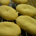 れみ38's cooksnap of when they made あの沖縄名店の新○の味！ちんすこう.