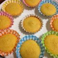 と！も's cooksnap of when they made ホットケーキＭＩＸでマドレーヌ.