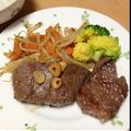陸倫葵's cooksnap of when they made 決め手は塩麹とはちみつ　柔らかステーキ！.