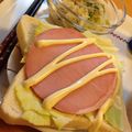 リラシャン's cooksnap of when they made 朝食、夜食にトーストキャベツハムサンド.