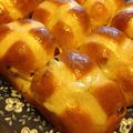kiwi wifey's cooksnap of when they made イースターHot Cross Buns　.