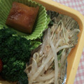 bardot02's cooksnap of when they made もやしと貝割れのごまだれ和え.