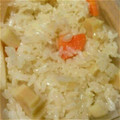 TMY☆86's cooksnap of when they made 簡単★だしの素で筍ご飯.