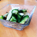 ひろと＾＿＾ママ's cooksnap of when they made きゅうりとセロリのゆかり昆布和え.