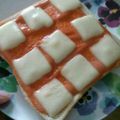 REI子's cooksnap of when they made 材料何もない時の簡単ピザトースト.