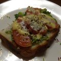 huto☆'s cooksnap of when they made シラス×セロリの葉×トマトのトースト.