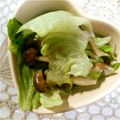 きいぼうちゃん's cooksnap of when they made 簡単☆レタスとしめじのナムルサラダ.