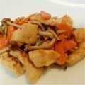 ノブカホ's cooksnap of when they made ボリューム満点‼︎鶏むね肉とまいたけ炒め.