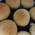 smkkm's cooksnap of when they made サラダミックス入り全粒粉パン。.
