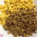 ゅうこ's cooksnap of when they made 野菜も取れる♪二色そぼろ丼★お弁当にも★.