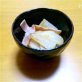 ゆきママたん's cooksnap of when they made 大根とベーコンの柚子胡椒蒸し.
