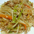 kkkyo's cooksnap of when they made 豚挽肉ともやしのスタミナ炒め.