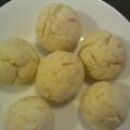 Akkers's cooksnap of when they made Pao de queijoポンデケージョ.