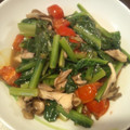 conet's cooksnap of when they made 小松菜とトマトときのこの和風ドレ炒め.