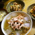 marilin36's cooksnap of when they made 鮭と塩昆布と梅のお茶漬け.