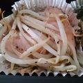 ＊♡みぃすけ♡＊'s cooksnap of when they made 魚肉ソーセージともやしのオイマヨ炒め.