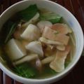 みい５２１２'s cooksnap of when they made ほっこり♪里芋ベーコンの水菜スープ.