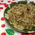 ひーゆっき's cooksnap of when they made もやしと豚コマのカレー炒め.