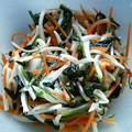 ゆっかりー９９'s cooksnap of when they made かぶの皮とにんじんのナムル.