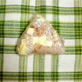 くま's cooksnap of when they made ✿簡単✿梅＆チーズ　de　おにぎりぃ.