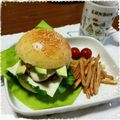 SUI＊KOH's cooksnap of when they made アボカドバーガー.