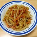 MEG1105's cooksnap of when they made にんじんとじゃがいものきんぴら　.