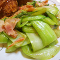 チョコチョコかえる's cooksnap of when they made ちんげん菜とベーコンの塩麹炒め♪.