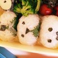 オオトリさま's cooksnap of when they made かしわ餅風おにぎりツインズのキャラ弁♪.