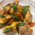ちぇんばあ's cooksnap of when they made 鶏のしょうゆ炒め煮★台湾料理《三杯鶏》.
