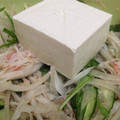 なかざわももも's cooksnap of when they made 玉ねぎとカニカマの簡単サラダ.