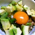 ユーロン's cooksnap of when they made アボカド納豆丼.