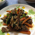 カレル7's cooksnap of when they made 簡単☆焼肉のタレで！豚と春菊の炒めもの.