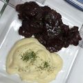 machin☻'s cooksnap of when they made 牛肉の赤ワイン煮.
