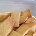 ゆ〜〜こりん's cooksnap of when they made 洋菓子屋の おからクッキー.