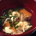 へなチョコ2号's cooksnap of when they made ニラとしめじと卵のスープ.