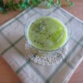 まろんかふぇ's cooksnap of when they made 朝に一杯！リフレッシュ★キウイスムージー.