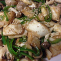 スタバっ子's cooksnap of when they made 厚揚げとキノコの炒めもの.