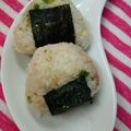 るらちゃん's cooksnap of when they made お弁当におすすめ！天かす＊たぬきおにぎり.