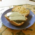 ローズレース's cooksnap of when they made バジルチーズトースト.