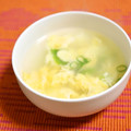 taruママ's cooksnap of when they made ねぎと卵の中華スープ.