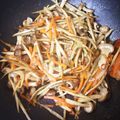 heianbizin's cooksnap of when they made ★簡単★しめじ入きんぴらゴボウ！.