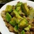 ユーロン's cooksnap of when they made アボカドの豚肉炒め.