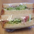 リラシャン's cooksnap of when they made 生ハム・レタスぱん.