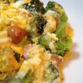 yurietti's cooksnap of when they made ブロッコリーとウインナーの卵とじ.