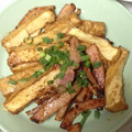 まかろん＆もり's cooksnap of when they made 厚揚げとベーコンとしめじのオイマヨ炒め.