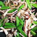 だにこママ's cooksnap of when they made お弁当のおかず★イカと絹さやの中華風.