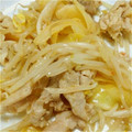 おぉかっちょ's cooksnap of when they made もやしと豚の豆板醤マヨ炒め♪.