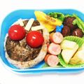 yunatan1211's cooksnap of when they made 仮面ライダーフォーゼ☆キャラ弁.